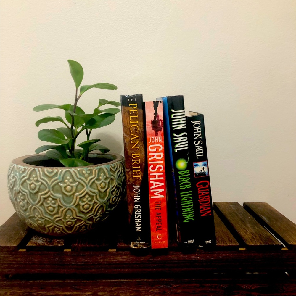 Hard Back Books ❤️add to bundle❤️